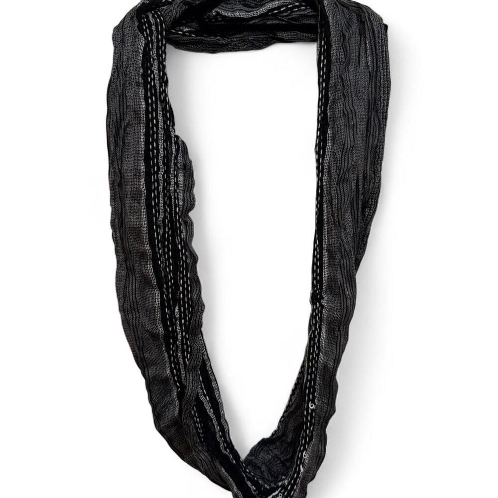 Pier One 1 Imports Women's Black White & Grey Y2K Infinity Scarf Wrap